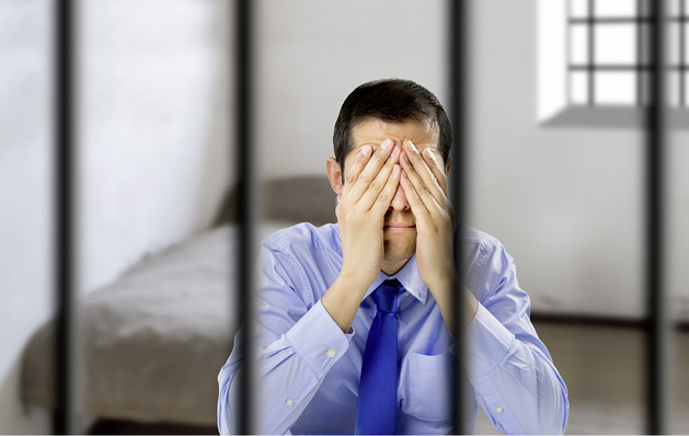 
GmbH-Geschäftsführer werden strafrechtlich zur Verantwortung gezogen, auch wenn sich bestimmte Straftatbestände an das Unternehmen richten.



