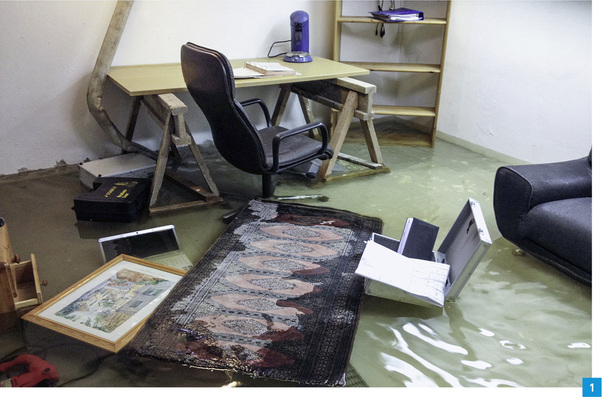 
Wasser im Keller verwandelte schon so manche Räume in ein schwimmendes Chaos.



