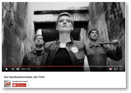 
Dem Kurzfilm reichen 56 Sekunden, um die Aufmerksamkeit auf das Qualitätszeichen der Handwerkermarke zu richten.
