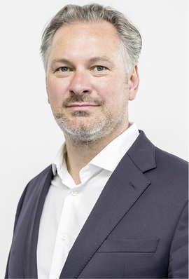 



Detlef Neuhaus ist Geschäftsführer bei Solarwatt, 01109 Dresden, Telefon (03 51) 88 95-0, info@solarwatt.com
