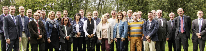 
Die Geschäftsführungen der SHK- und OL-Innungen haben sich auf den neuesten Stand gebracht.



