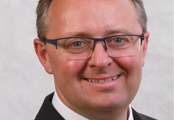 Steffen Bauknecht ist seit dem 1. April neuer Verkaufsleiter Heiztechnik bei Mitsubishi Electric, Living Environment Systems.