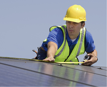 



Die Energiewende erfordert zusätzliche Fachkräfte.
