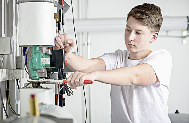 
Die Mitarbeiter der Zukunft lassen sich zunehmend weniger in Schubladen einteilen, sondern erwarten letztlich eine individuelle Führung.



