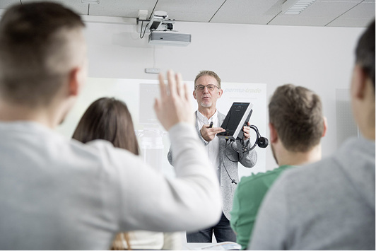 
Die Wassertechnik-Seminare von perma-trade informieren über Produkte und deren Anwendung. 




