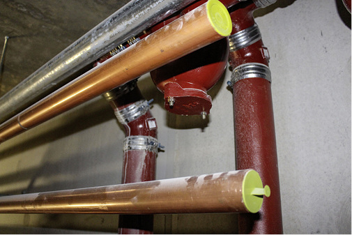 
Die Wieland-Werke lieferten 40 000 m Sanco-Kupferrohr mit Schutzkappen für die Modernisierung der Essener Messehallen.



