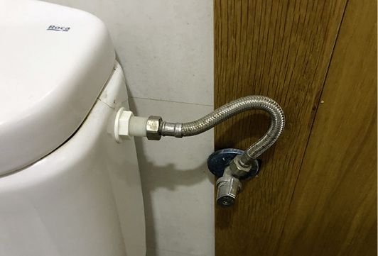 
Der Fachmann tat alles im Rahmen seiner Möglichkeiten.



