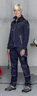 
Softshelljacken, Bundhosen und Arbeitslatzhosen von Würth Modyf gibt es jetzt auch für Damen.



