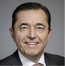 



Michael Hilpert 



ZVSHK-Präsident
