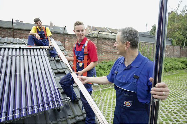 
Jeder verlorene gute Azubi ist ein verlorener Azubi zu viel. Handwerksbetriebe, die sich auf den Nachwuchs einstellen, haben bessere Chancen, ihn zu halten.



